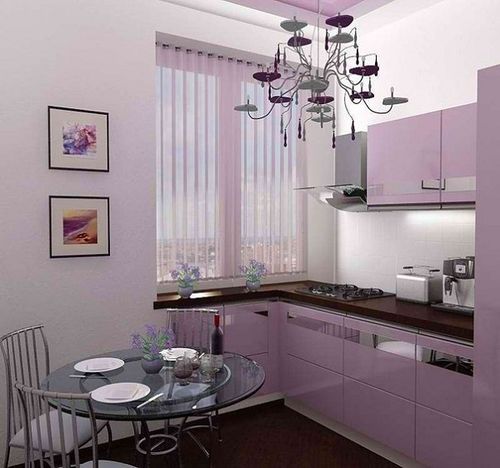 фиолетовая кухня 5 кв.метров в хрущёвке