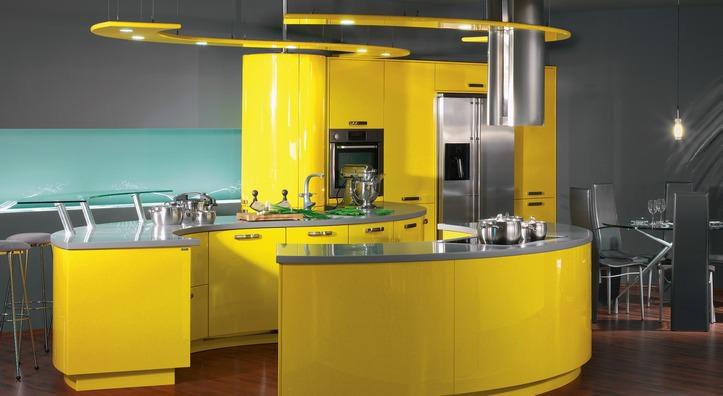 Уникальный дизайн кухни можно создать при помощи одного основного цвета и гармонично сочетаемых с ним дополнительных оттенков