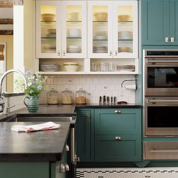Двухцветные кухонные гарнитуры - Фото 18
