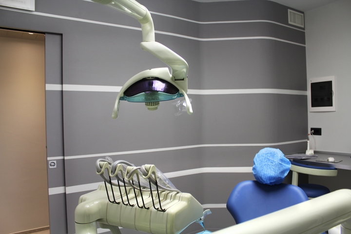 Современный интерьер стоматологического кабинета - Фото 1