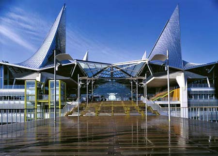 Antwerp Law Courts, Belgium, Antwerp, архитектор Ричард Роджерс (Richard Rogers) 1998 - 2005 