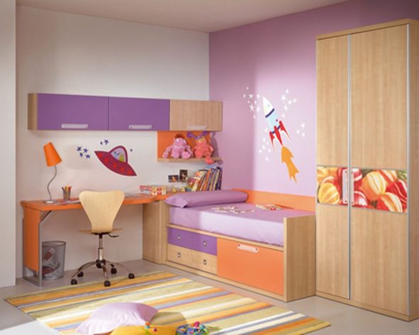 интерьер маленькой детской комнаты