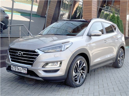 Предпросмотр hyundai tucson 2019 вид спереди