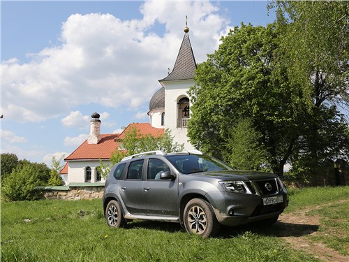 Предпросмотр nissan terrano 2016 дом на горе