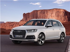 Предпросмотр audi q7 2015 вид спереди