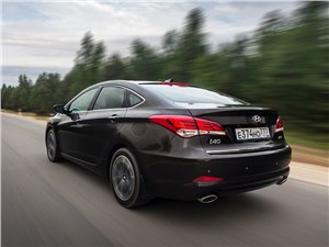 Предпросмотр hyundai i40 2015 вид сзади