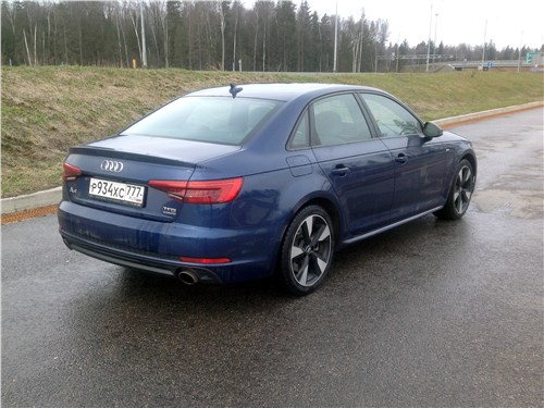 Предпросмотр audi a4 2016 вид сзади