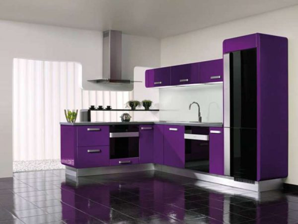 сиреневый цвет в интерьере кухни в стиле минимализм