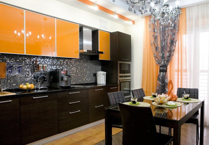 Оранжевые шторы на кухне в современном стиле