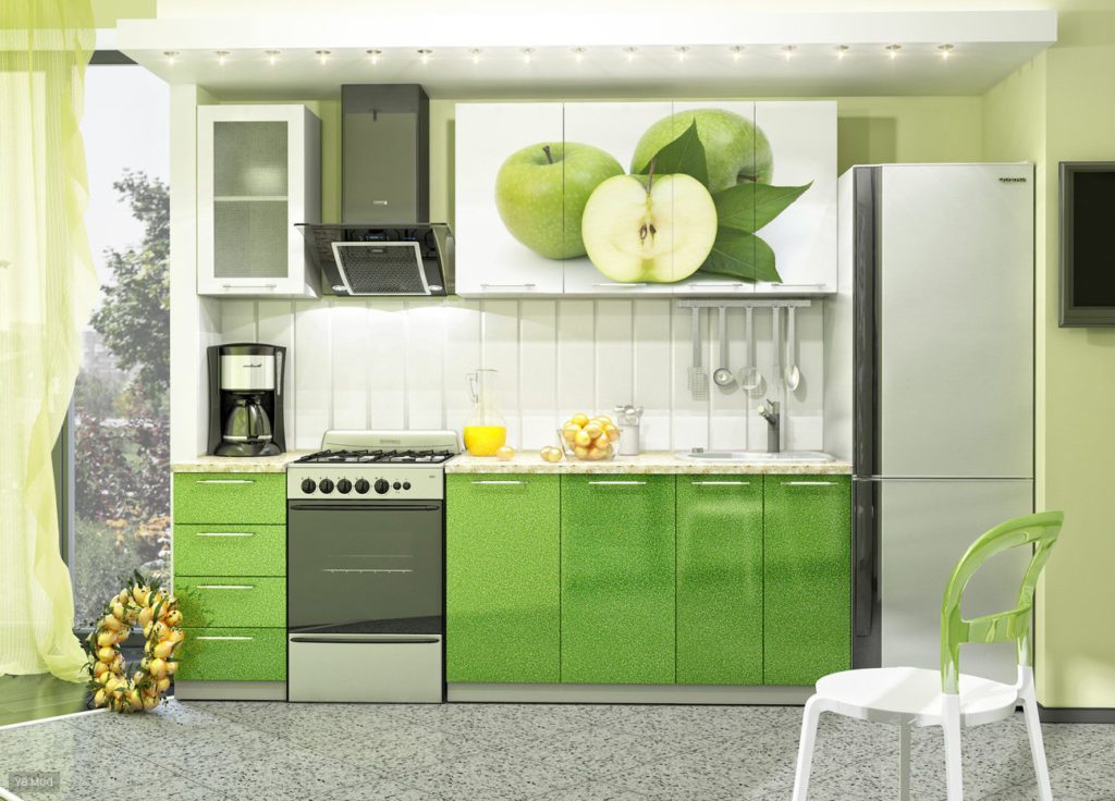 зеленая кухня с металлической фурнитурой