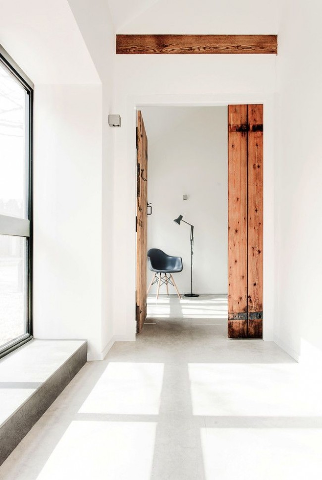 Деревянная межкомнатная дверь в стиле лофт