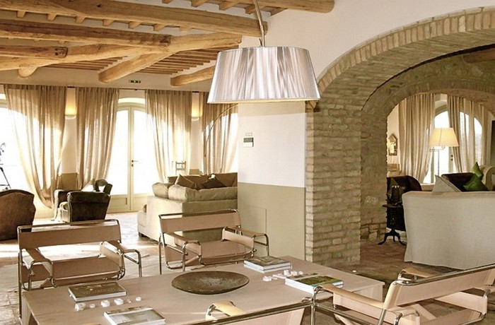 Солнечный тосканский стиль интерьера гостиницы Conti di San Bonifacio 6 (700x460, 92Kb)