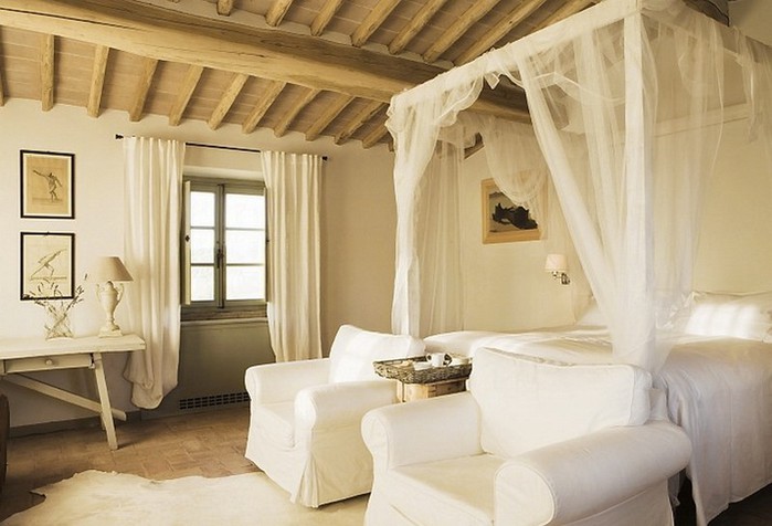 Солнечный тосканский стиль интерьера гостиницы Conti di San Bonifacio 13 (700x476, 73Kb)