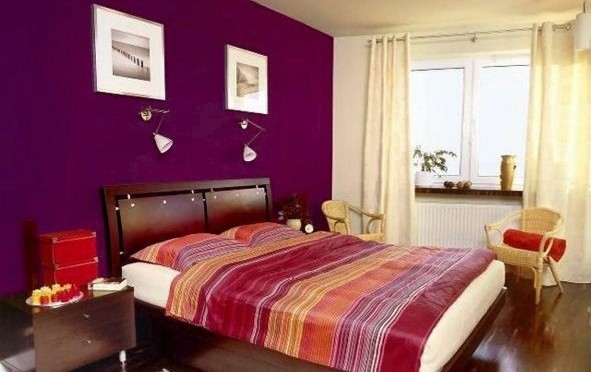 Фиолетовый цвет в интерьере спальни (фото) – дизайн в сиреневых тонах
