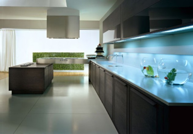 Фото: подсветка рабочей зоны на кухне, выполненной в стиле хай-тек