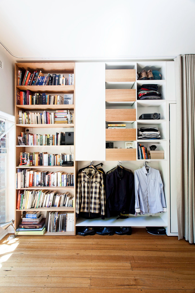 Шкаф для книг и одежды