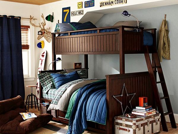 Классическая спальня для мальчиков-подростков