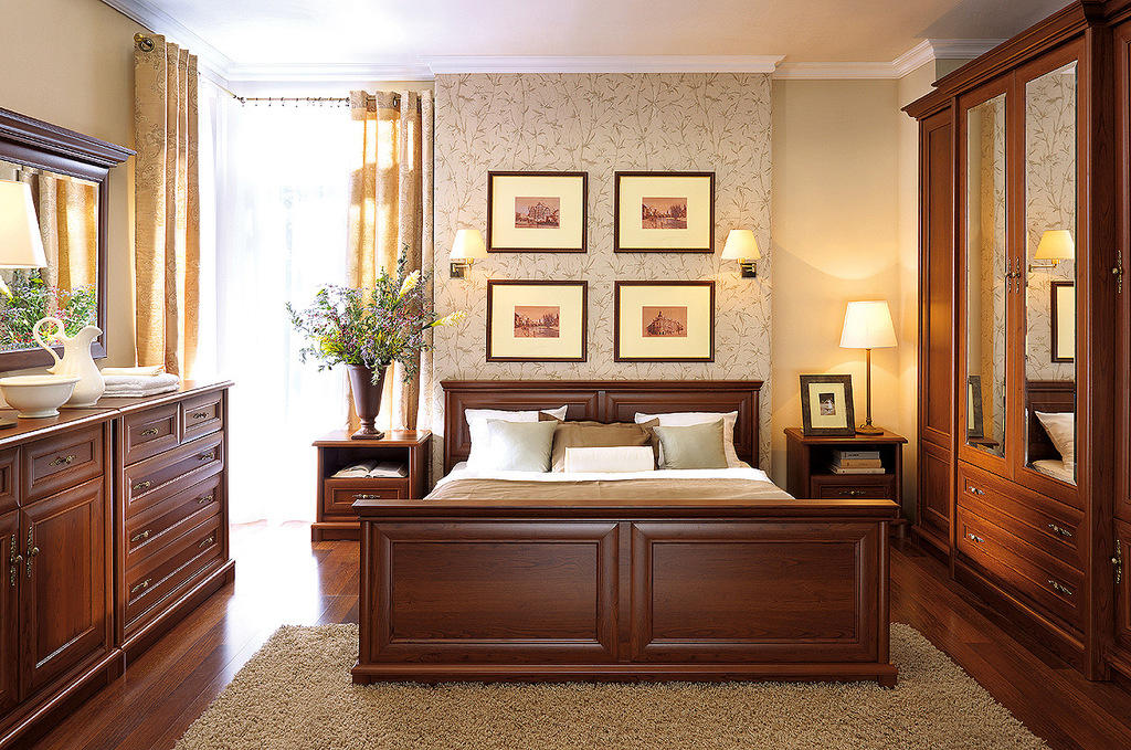 Отличным вариантом для классической спальни станет модульная мебель высокого качества