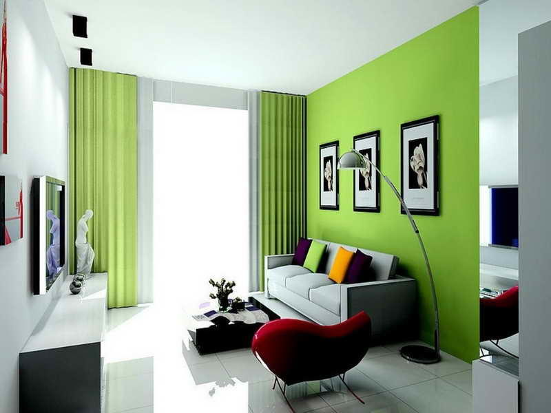 Зеленые шторы визуально преобразят пространство, сделав комнату более просторной и высокой