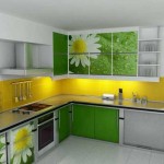 Желтый кухонный фартук в дизайне кухни. Фото 10