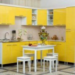 Сочетание желтого и черного цветов на кухне. Фото 14