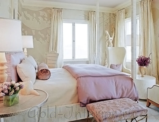 Бежевый + бледный сиреневый и розовый в декоре спальни