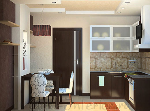 Кухонная мебель и дверь цвета венге