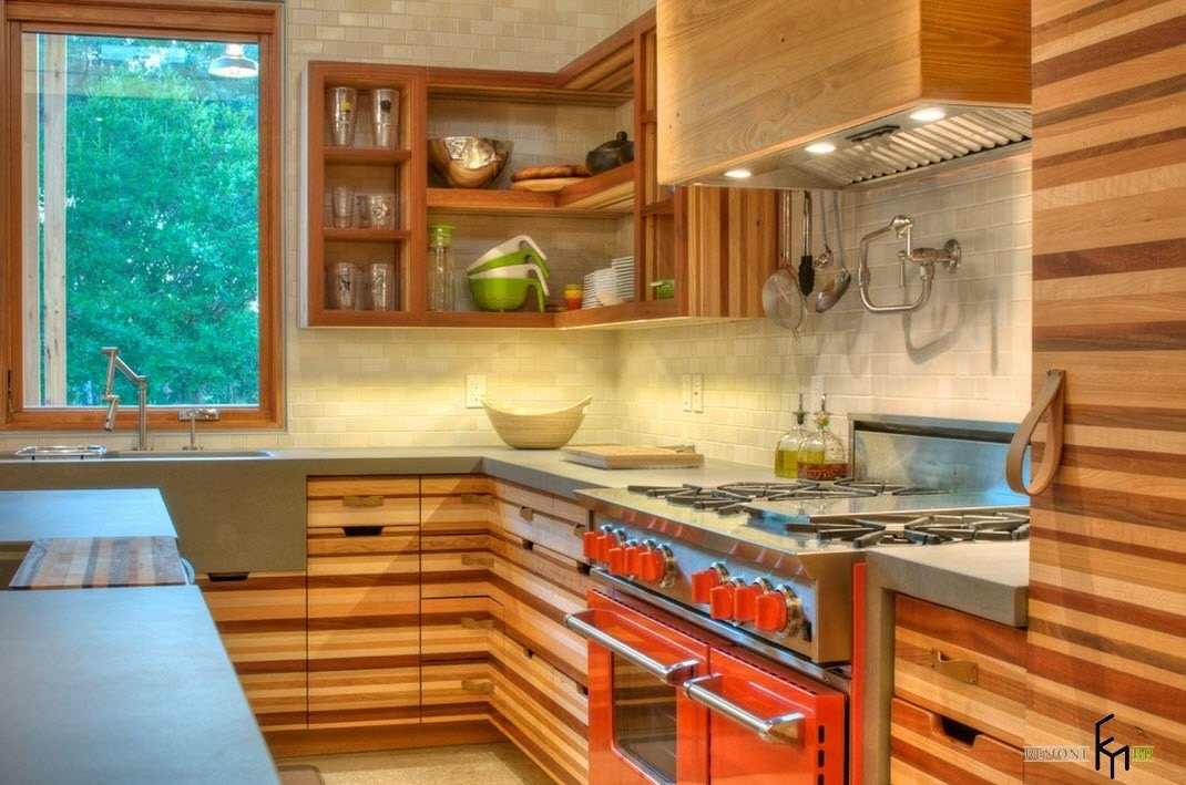 100 лучших идей дизайна деревянной кухни, Интерьер кухни в деревянном доме
