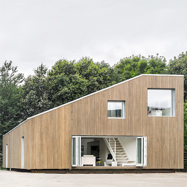 Современный дом из контейнеров в Дании. Проект бюро Arcgensy