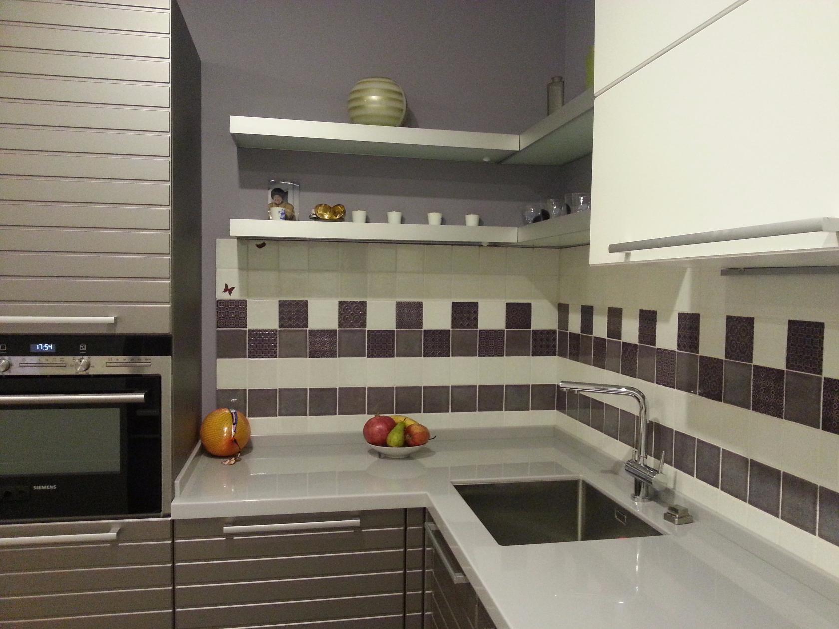 Цвет серый кашемир в интерьере кухни