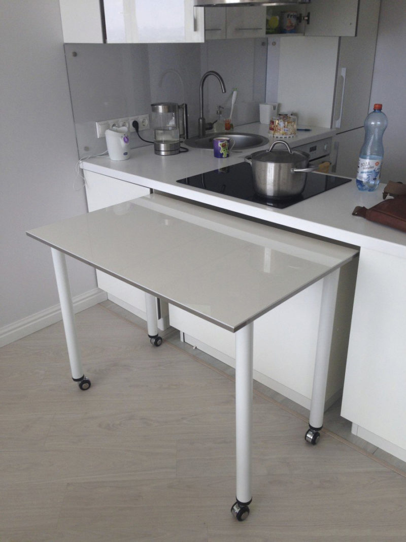 выдвижной стол для маленькой кухни