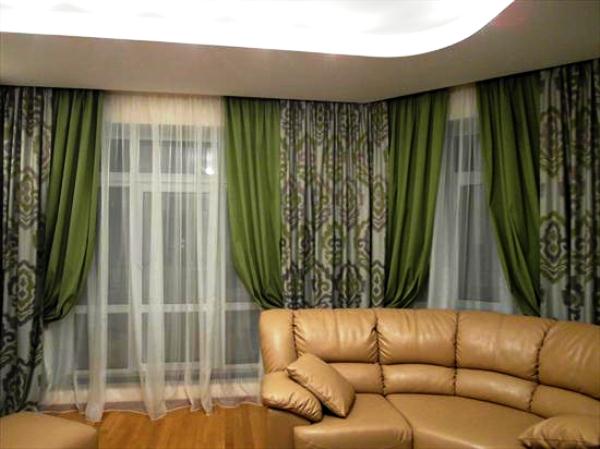 Красивые портьеры с легкостью украсят гостевую комнату и стильно дополнят интерьер 