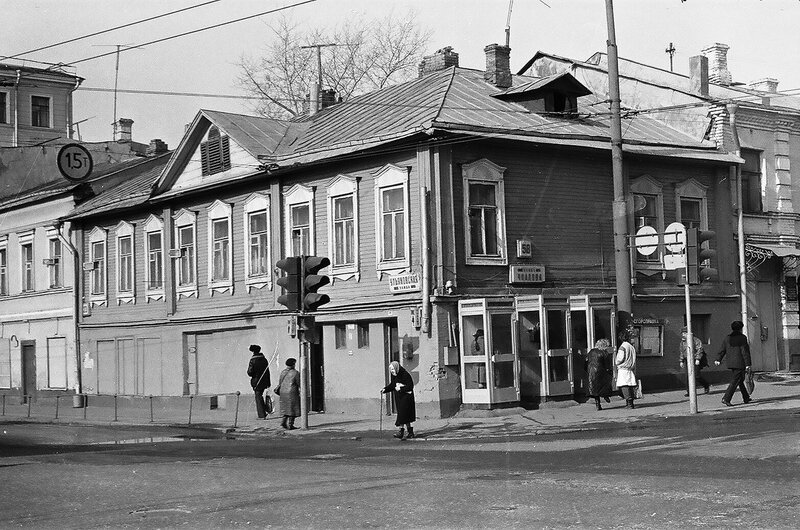 166222 Ульяновская улица, дом № 58-23 И.Нагайцев 1988.jpg