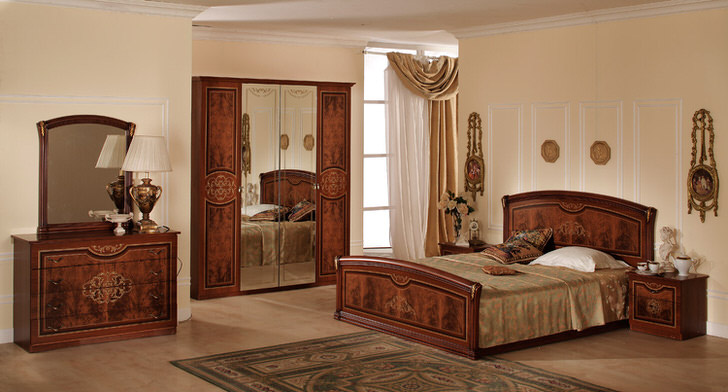 Модульная мебель для классической спальни подобрана максимально правильной. 