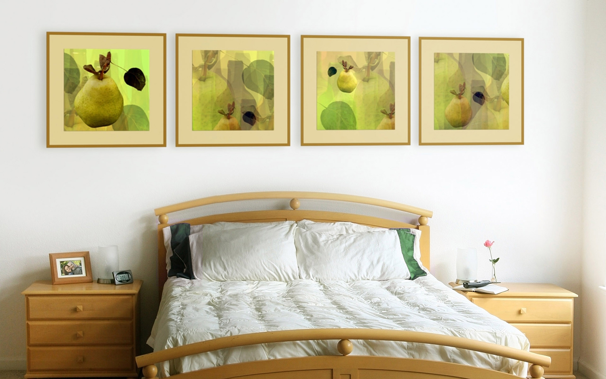 Картины с изображением фруктов и зелени над изголовьем кровати