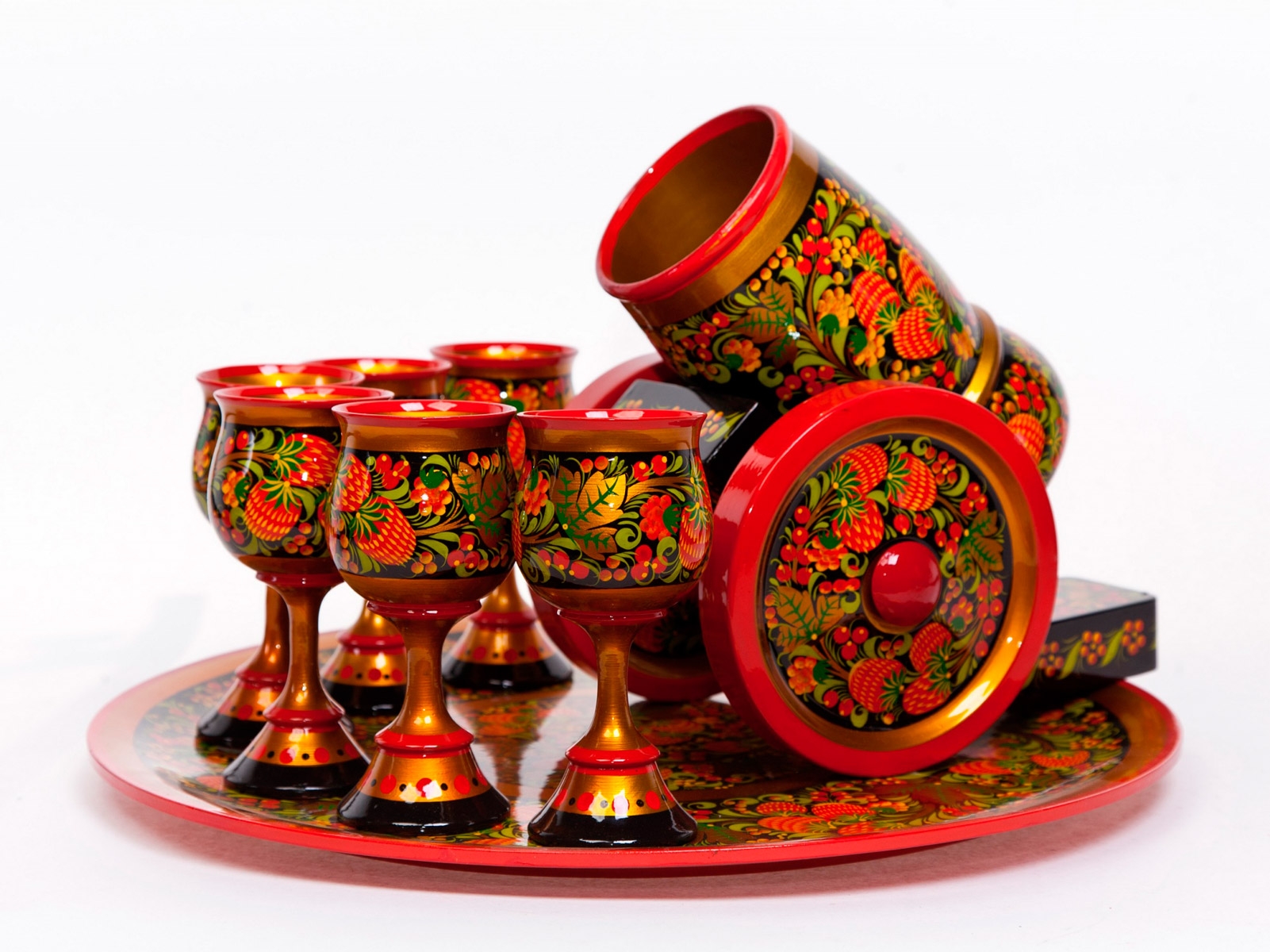 Посуда для декора с росписью в русском народном стиле
