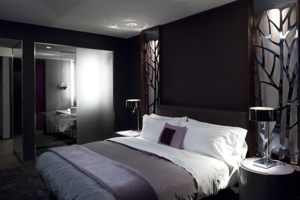 Дизайн спальни в темных тонах вариант 1
