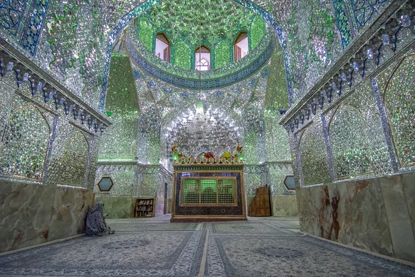 Храм Хамза ибн Али в Шираз, Иран — стоковое фото