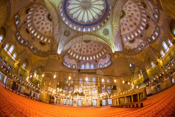 Синяя мечеть в Стамбуле, внутреннем представлении — стоковое фото
