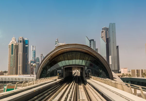 Станция метро Дубая — стоковое фото