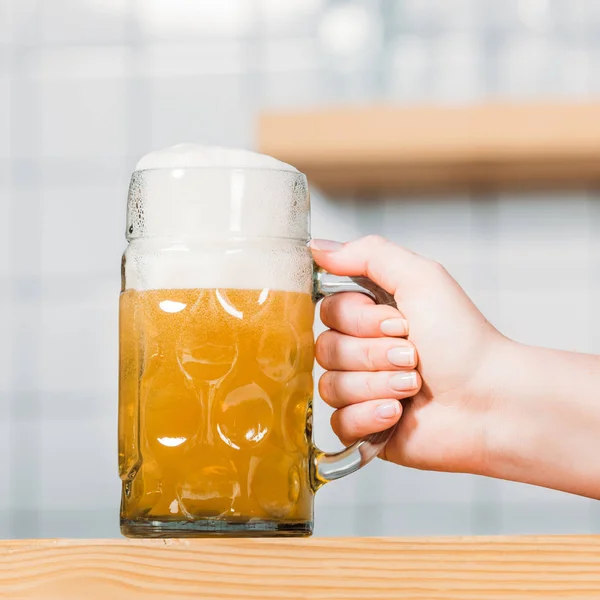 Cropped Image Female Bartender Putting Mug Light Beer Foam Bar — стоковое фото