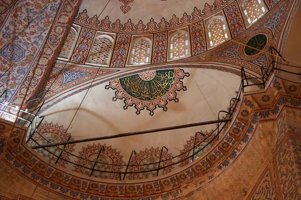 Потолок с Исламской модели — стоковое фото