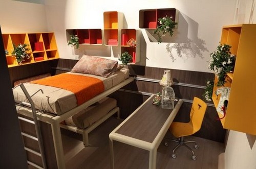Коричнево-оранжевый интерьер детской комнаты