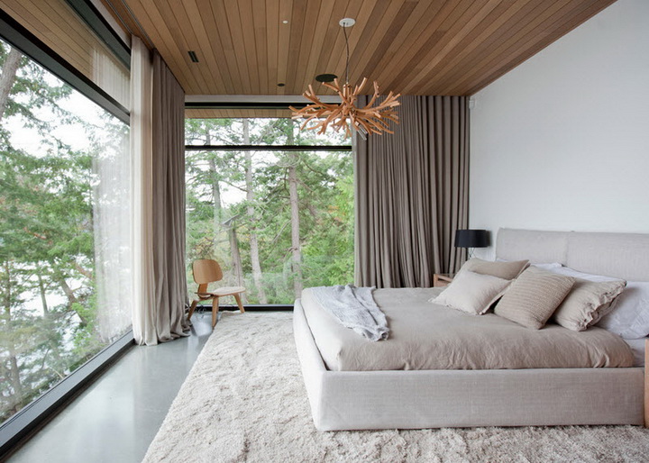 Дизайн, интерьер и зонирование спальни с двумя окнами